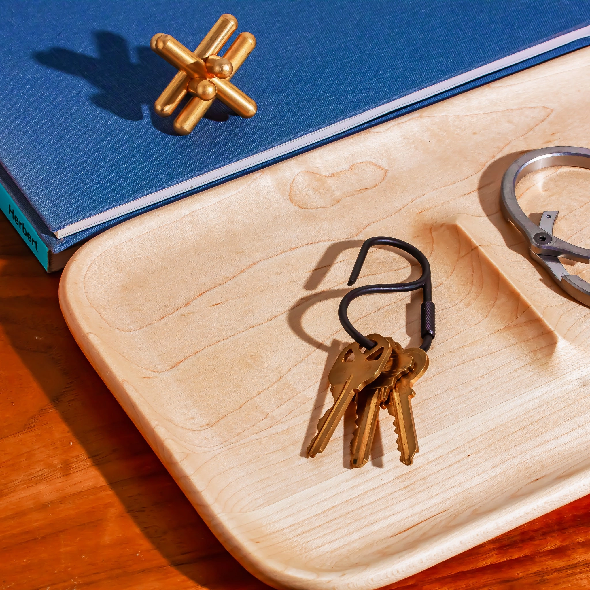 Offset Keyring
