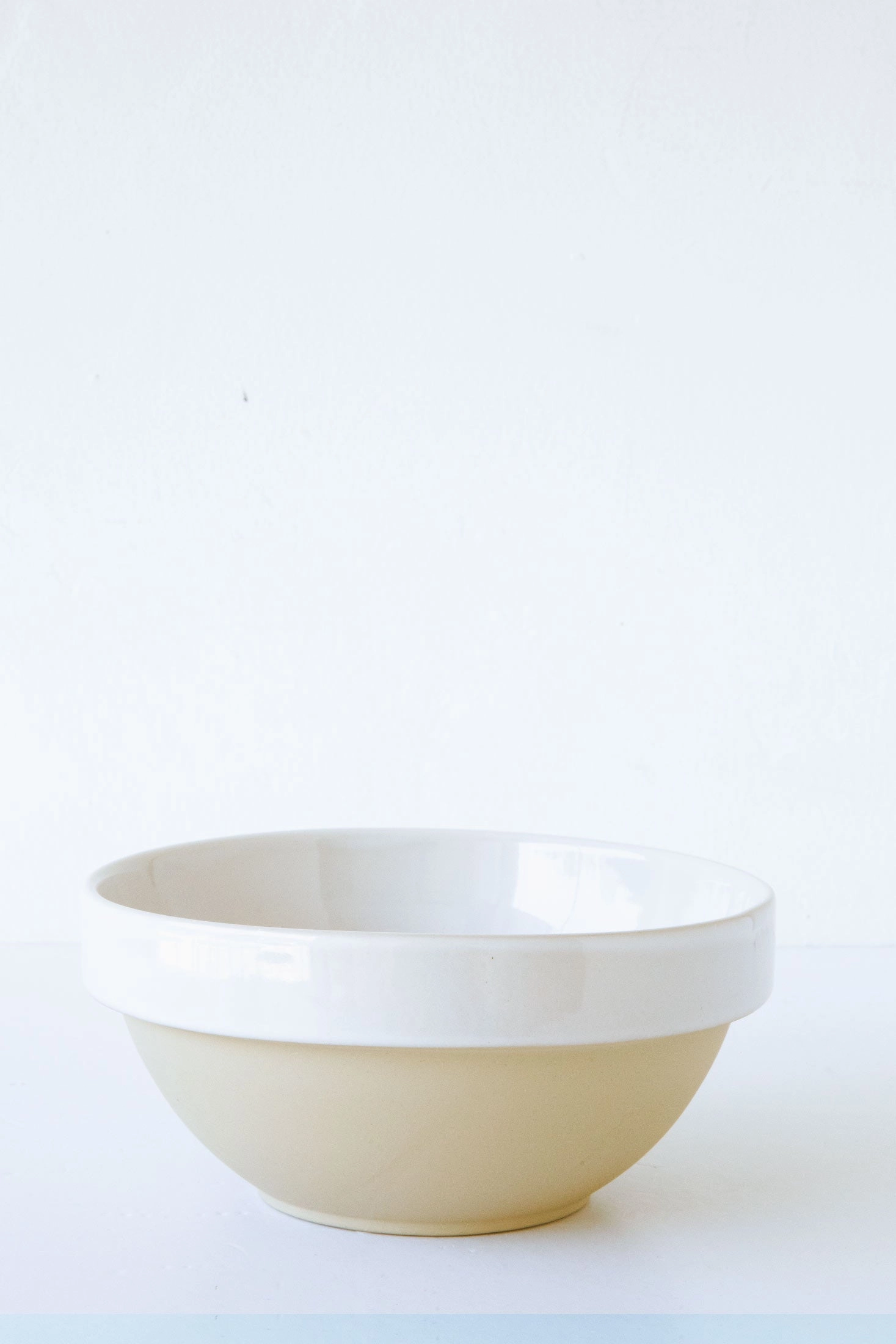 White Salad Bowl 2.1l